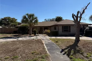 9910 Canterbury Dr, Leesburg, FL 34788 - Photo 57