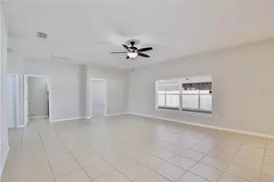 3860 Siskin Dr, Kissimmee, FL 34744 - Photo 5