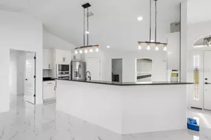 14461 SE 80th St, Morriston, FL 32668 - Photo 13