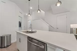 452 Famagusta Dr, Davenport, FL 33896 - Photo 17