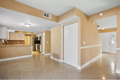 15908 Bridgewater Lane, Tampa, FL 33624 - Photo 15