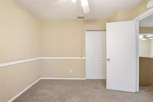 15908 Bridgewater Ln, Tampa, FL 33624 - Photo 33