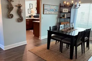 1407 Queensbury Ave, Valrico, FL 33596 - Photo 7