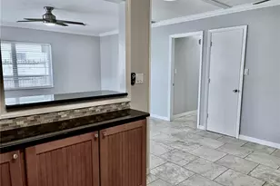 116 S Renellie Dr, Tampa, FL 33609 - Photo 3