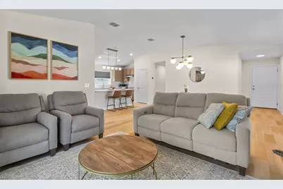 4621 Glencrest Loop, Saint Cloud, FL 34772 - Photo 3