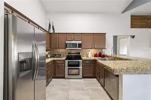 2102 Applegate Dr, Ocoee, FL 34761 - Photo 9