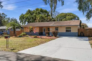 2670 Reagan Ln, Kissimmee, FL 34744 - Photo 7