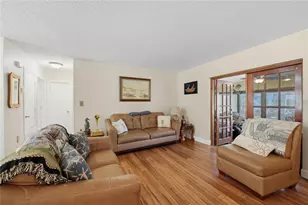 2670 Reagan Ln, Kissimmee, FL 34744 - Photo 13