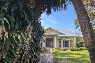 8052 Oak Park Rd, Orlando, FL 32819 - Photo 13