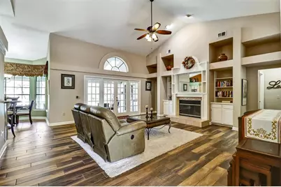 8021 Landgrove Court, Orlando, FL 32819 - Photo 13