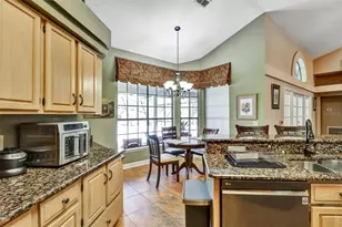 8021 Landgrove Ct, Orlando, FL 32819 - Photo 19