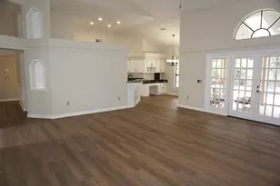 8021 Landgrove Ct, Orlando, FL 32819 - Photo 5