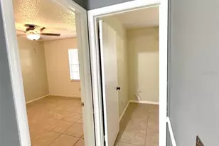 5061 Barnegat Point Rd, Orlando, FL 32808 - Photo 13