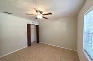 5061 Barnegat Point Rd, Orlando, FL 32808 - Photo 17