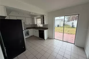 5320 Snowflake Ct, Orlando, FL 32839 - Photo 3