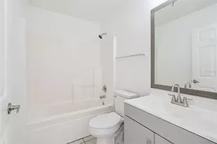 1009 Winding Water Way, Clermont, FL 34714 - Photo 19