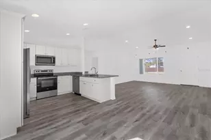 549 Malauka Radial, Ocklawaha, FL 32179 - Photo 3