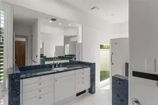 9701 Lake Isleworth Ct, Windermere, FL 34786 - Photo 19