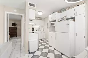 425 Tyler Ave, Cape Canaveral, FL 32920 - Photo 17
