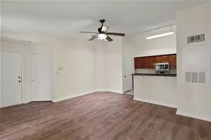 5040 Park Central Dr, Orlando, FL 32839 - Photo 9