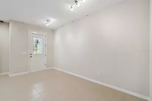 9915 Highland Sky Aly, Orlando, FL 32832 - Photo 5