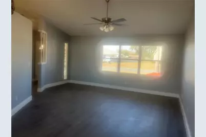 26441 Evert Street, Leesburg, FL 34748 - Photo 5