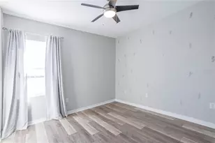 403 Blue Cypress Dr, Groveland, FL 34736 - Photo 33