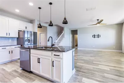 403 Blue Cypress Drive, Groveland, FL 34736 - Photo 13