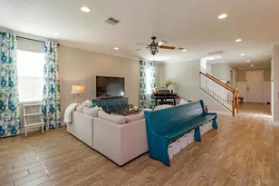 30339 Plymouth Creek Cir, Sorrento, FL 32776 - Photo 17