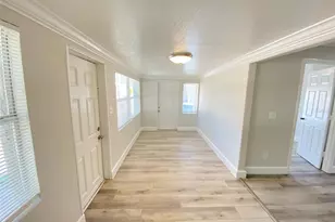 812 W Livingston St, Orlando, FL 32805 - Photo 3