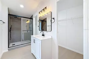 9421 Costine Meadows Dr, Lakeland, FL 33809 - Photo 17