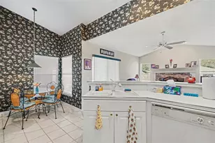 1670 E Spring Ridge Cir, Winter Garden, FL 34787 - Photo 11