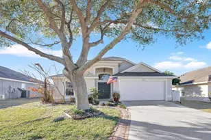 557 Reston Pl, Davenport, FL 33897 - Photo 1