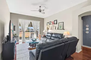 557 Reston Pl, Davenport, FL 33897 - Photo 7