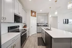 11408 Satire St, Orlando, FL 32832 - Photo 13