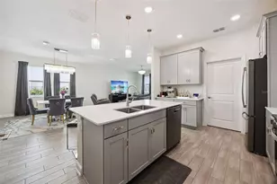 11408 Satire St, Orlando, FL 32832 - Photo 15