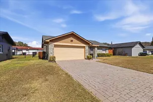 7711 Ravana Dr, Orlando, FL 32822 - Photo 3