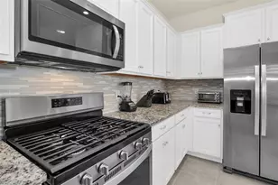 7487 Oakmoss Loop, Davenport, FL 33837 - Photo 11