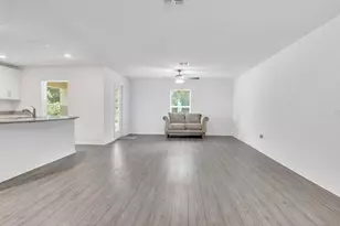 12958 Del Lago Dr, Astatula, FL 34705 - Photo 9