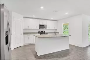 12958 Del Lago Dr, Astatula, FL 34705 - Photo 5