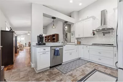 1406 Challenger Avenue, Davenport, FL 33897 - Photo 21