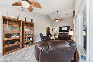 1406 Challenger Ave, Davenport, FL 33897 - Photo 25