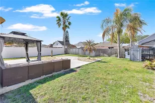 805 Belvoir Dr, Davenport, FL 33837 - Photo 23