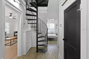 1829 Hollenbeck Dr, Orlando, FL 32806 - Photo 13