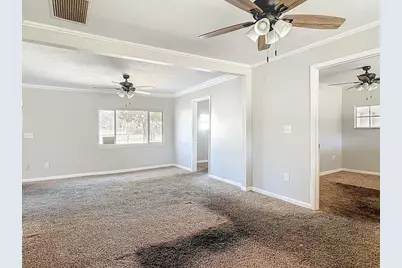 106 E Rosehill Avenue, Deland, FL 32724 - Photo 9