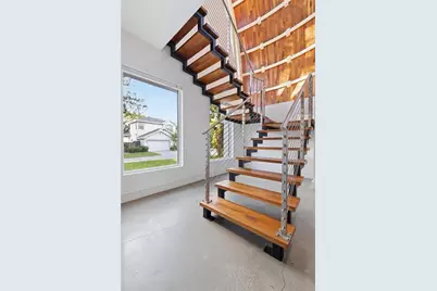 6108 S Elkins Avenue, Tampa, FL 33611 - Photo 5