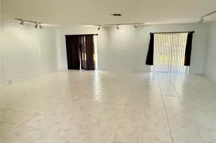 10159 Crown Ct, Orlando, FL 32821 - Photo 3