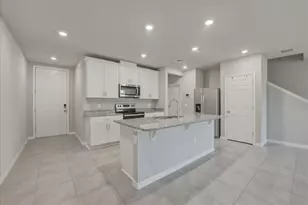 2555 Sweet Viburnum Wy, Ocoee, FL 34761 - Photo 3
