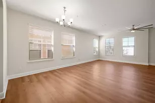 10522 Green Ivy Ln, Orlando, FL 32832 - Photo 9