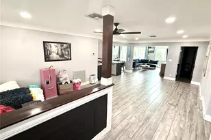 8280 32nd Ave N, Saint Petersburg, FL 33710 - Photo 5